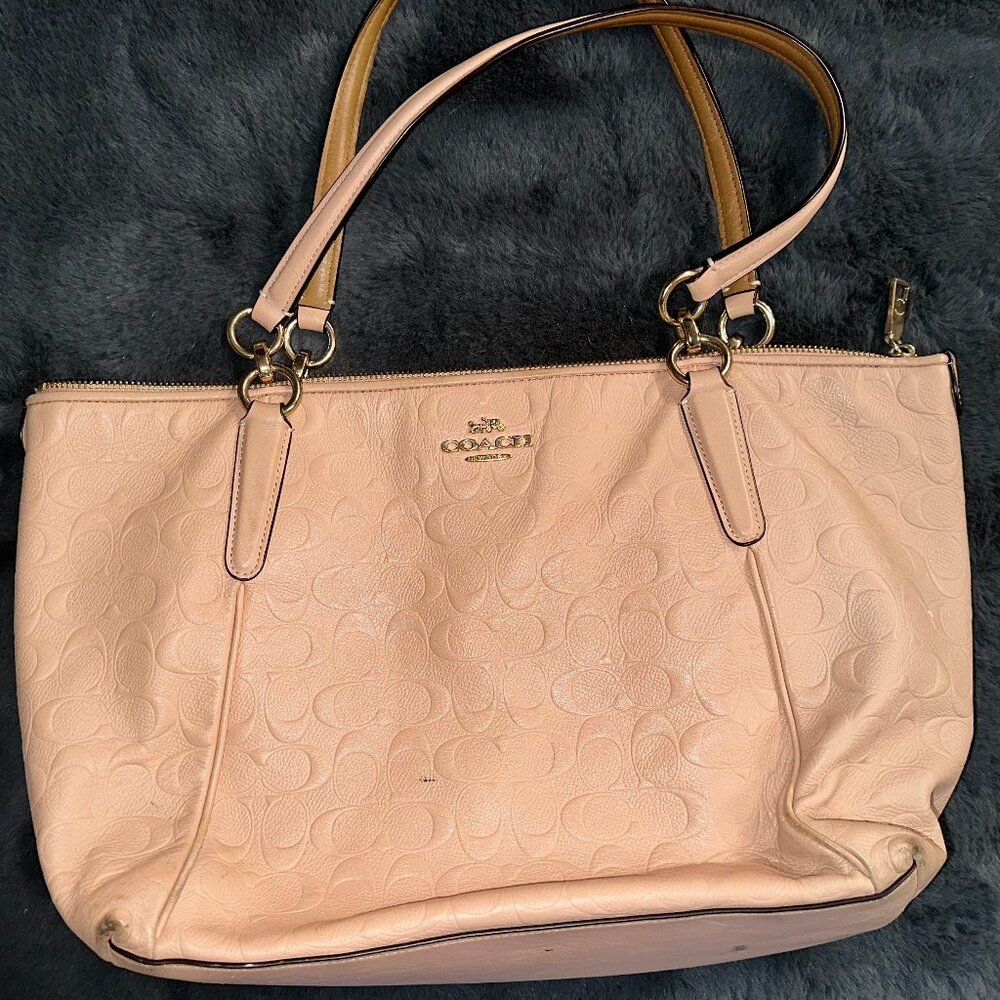 Coach Ava Tote In Signature Leather